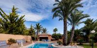 Sale - Villa - Torrevieja - San Luis