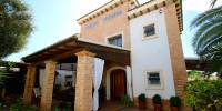 Sale - Villa - Torrevieja - Costa Blanca