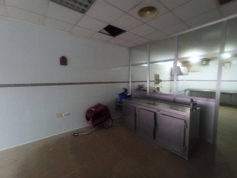 Commercial Unit - Long time Rental - Torrevieja - Acequion