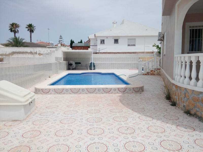 Villa - Sale - Benijófar - Costa Blanca