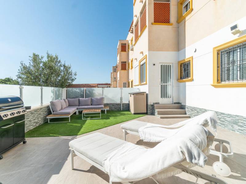 Apartment - Sale - Orihuela Costa - Lomas de Cabo Roig