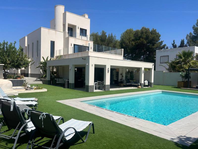 Villa - Sale - Pilar / Torre de la Horadada - Costa Blanca