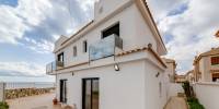 Sale - Villa - Torrevieja - La Mata