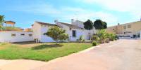 Sale - Villa - Orihuela Costa - Villamartín