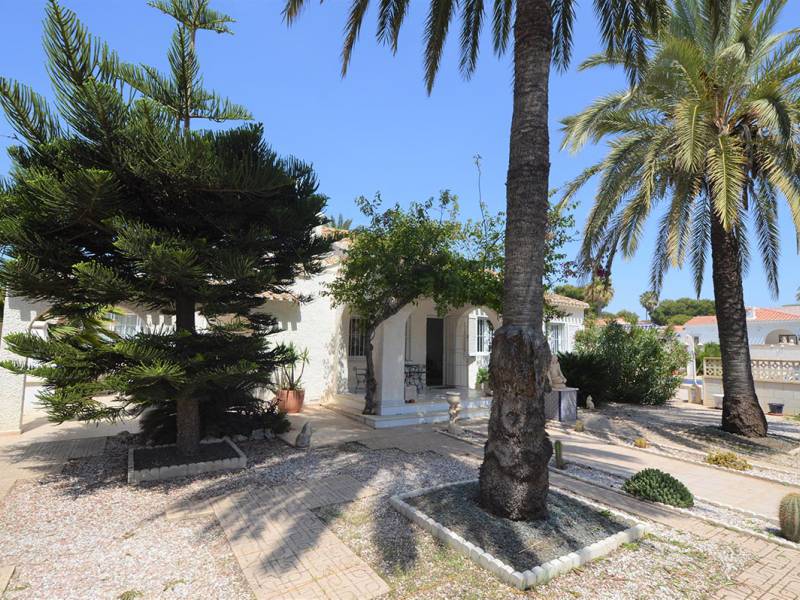 Villa - Sale - Orihuela Costa - La Zenia