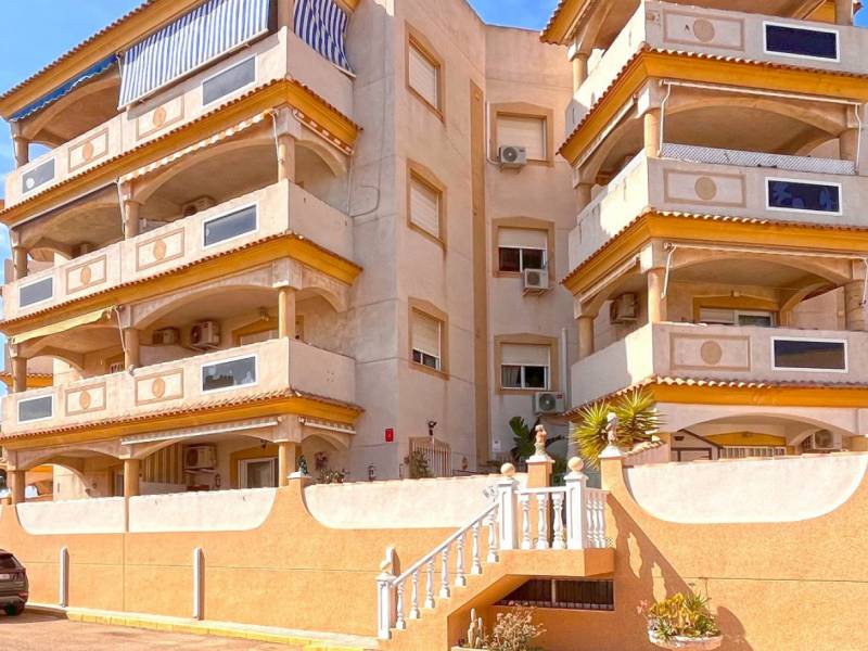 Apartment - Sale - Orihuela Costa - Costa Blanca