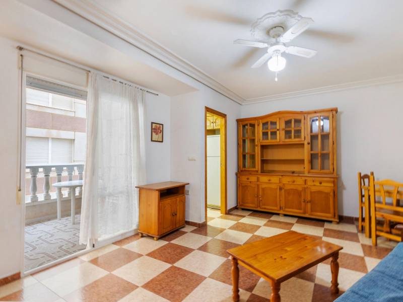 Apartment - Sale - Torrevieja - La Mata