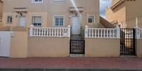 Sale - Town house - Torrevieja - Los Frutales