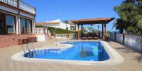 Sale - Villa - Orihuela Costa - Playa Flamenca