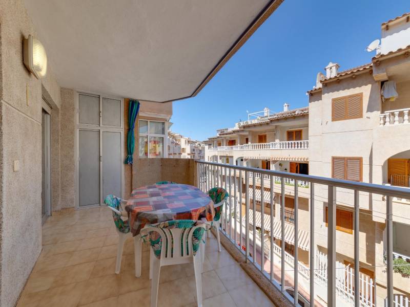 Apartment - Sale - Torrevieja - Playa de los Locos