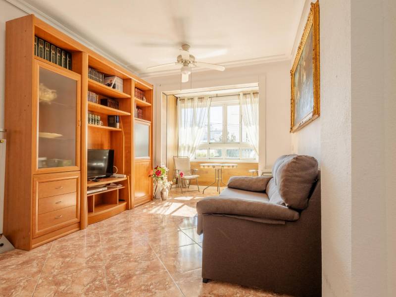 Apartamento - Sale - Torrevieja - Centro