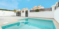 Sale - Villa - Torrevieja - Torretas