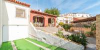 Sale - Villa - Orihuela Costa - Punta Prima