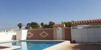 Sale - Villa - Torrevieja - La Siesta