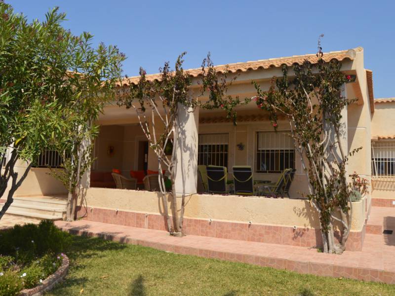 Villa - Sale - Orihuela Costa - Cabo Roig