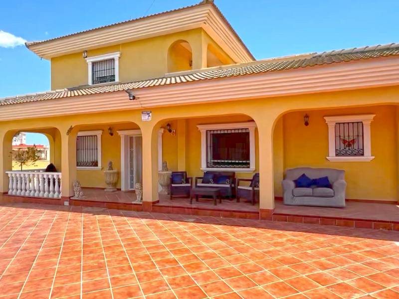 Villa - Sale - Torrevieja - Costa Blanca