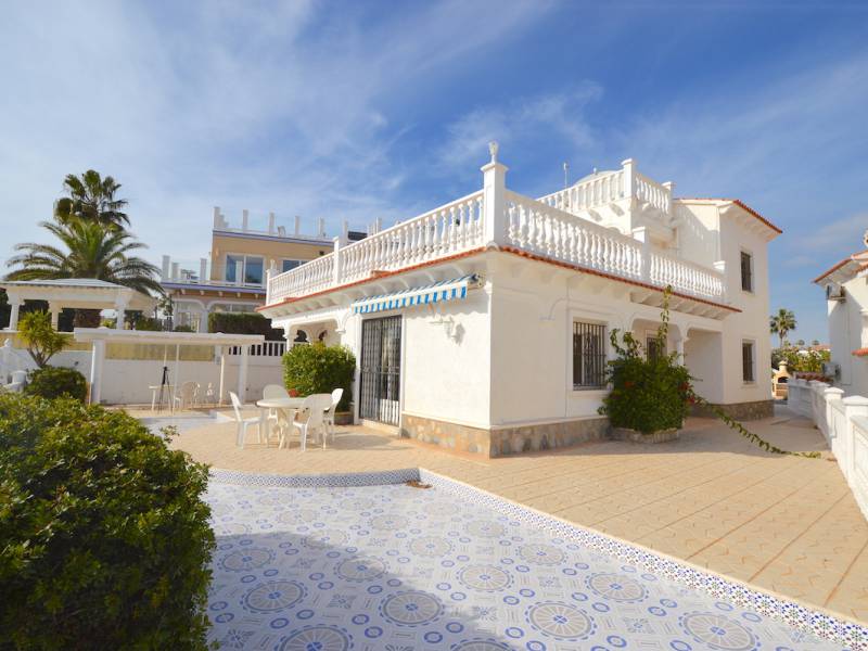 Villa - Sale - Orihuela Costa - Playa Flamenca