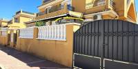 Sale - Town house - Torrevieja - Sector 25