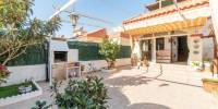 Sale - Villa - Torrevieja - Aguas Nuevas