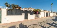 Sale - Villa - Torrevieja - Aguas Nuevas