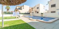 Sale - Villa - Torrevieja - Aguas Nuevas