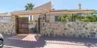 Sale - Villa - Orihuela Costa - Playa Flamenca