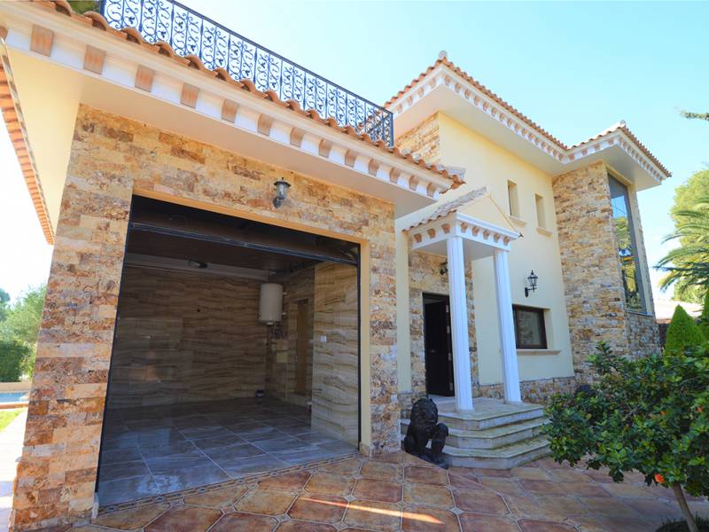 Villa - Sale - Orihuela Costa - Campoamor