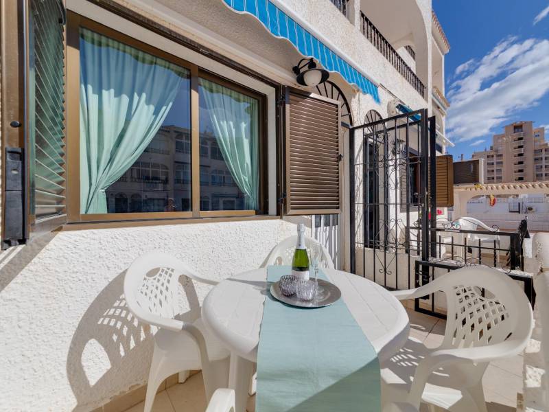 Apartment - Sale - Torrevieja - Torre la mata