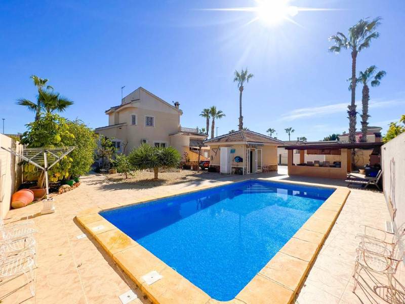 Villa - Sale - Ciudad quesada - Costa Blanca