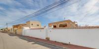 Sale - Villa - Torrevieja - La Siesta