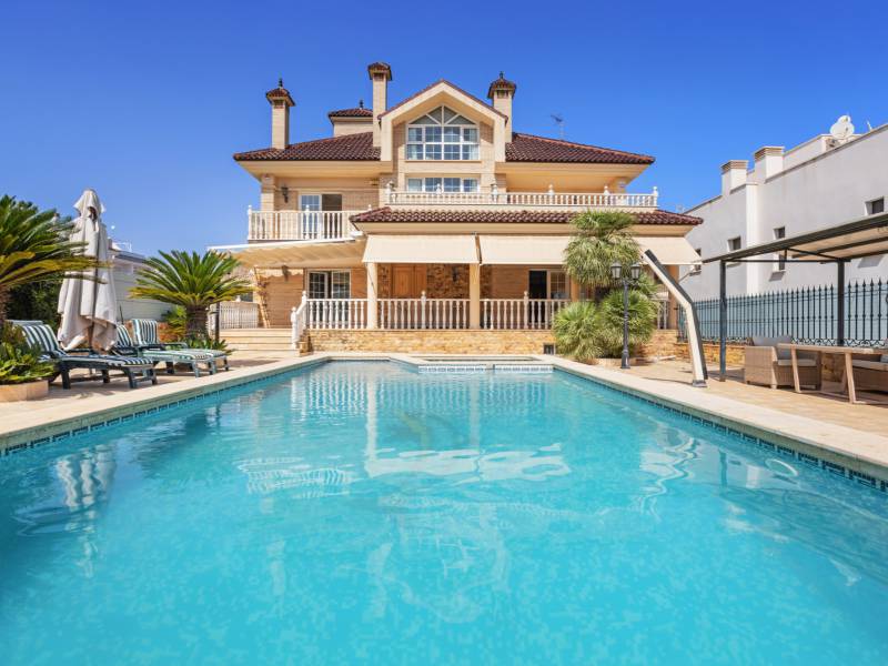 Villa - Sale - Torrevieja - Costa Blanca