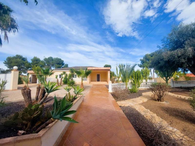 Villa - Sale - Orihuela Costa - Costa Blanca