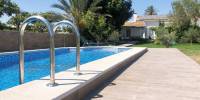 Sale - Villa - La Marina - Alicante