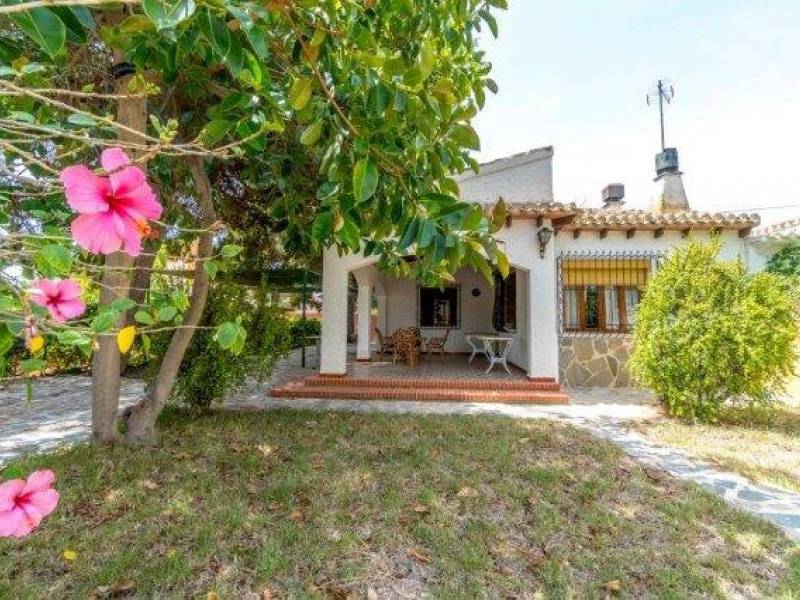 Villa - Sale - Orihuela Costa - Punta Prima