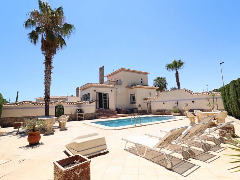 Villa - Sale - Orihuela Costa - Costa Blanca